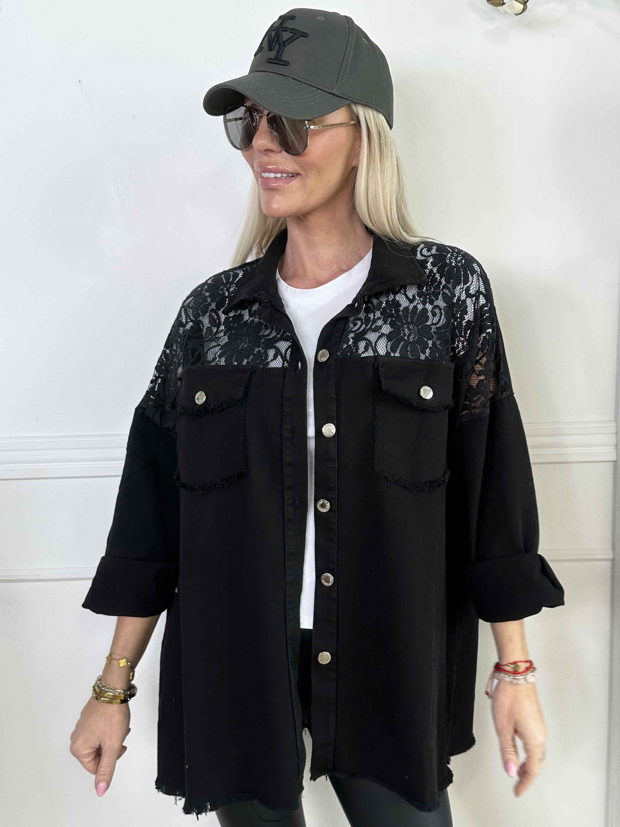 Scarlett - Denimjakke med blonde på skuldrene